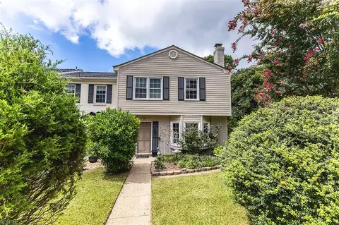 2212 Windom Pl, Virginia Beach, VA 23454