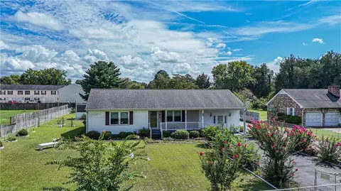 6956 Ashley St, Hayes, VA 23072