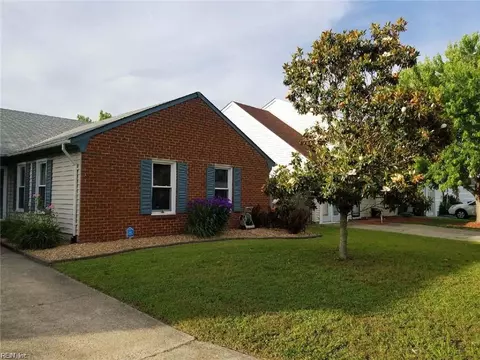 1448 Marmora Rd, Virginia Beach, VA 23464