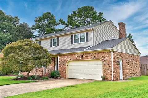 5164 Stratford Chase Dr, Virginia Beach, VA 23464
