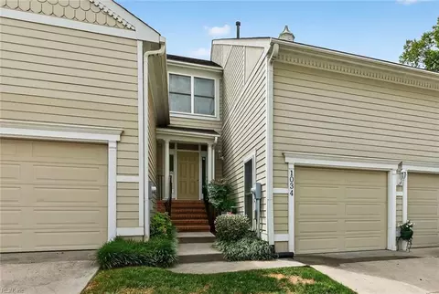 1034 Collection Creek Way, Virginia Beach, VA 23454