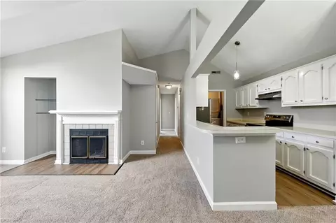 410 Delaware Ave #304, Norfolk, VA 23508