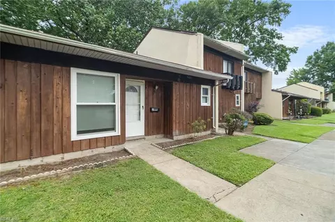 1439 E Tanners Creek Dr, Norfolk, VA 23513