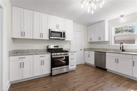 4032 Georgia Rd, Chesapeake, VA 23321