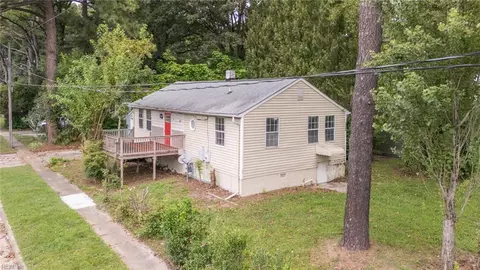 5200 Texas Ave, Norfolk, VA 23513