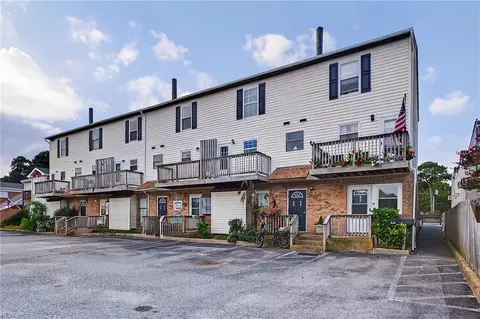 245 W Ocean View Ave #205, Norfolk, VA 23503