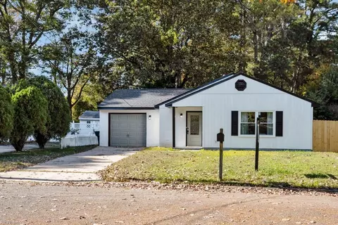 202 Jefferys Dr, Newport News, VA 23601