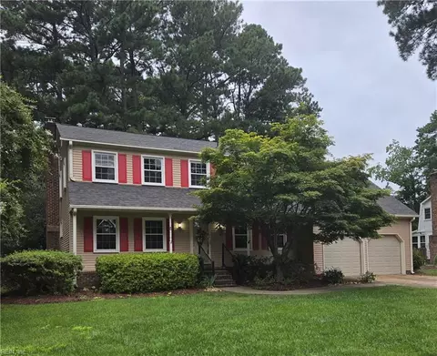 5 Bessies Landing Dr, Poquoson, VA 23662