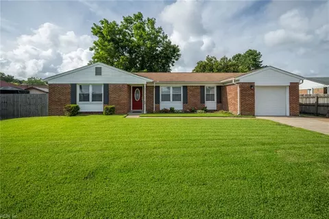 881 Strickland Blvd, Virginia Beach, VA 23464
