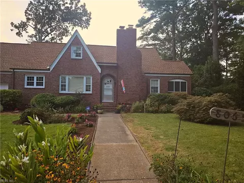 8065 Moose Ave, Norfolk, VA 23518