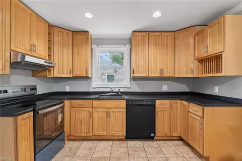 Kitchen - 32 W Sunset Rd, Hampton, VA 23669 photo 1 of 3