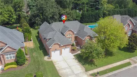 432 Trotters Ln, Chesapeake, VA 23322