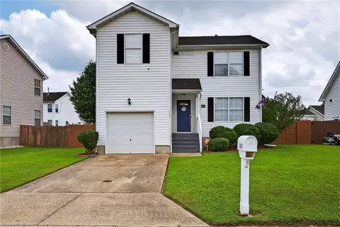 807 Rilee Dr, Suffolk, VA 23434