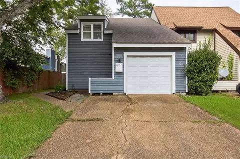 627 Masefield Cir, Virginia Beach, VA 23452