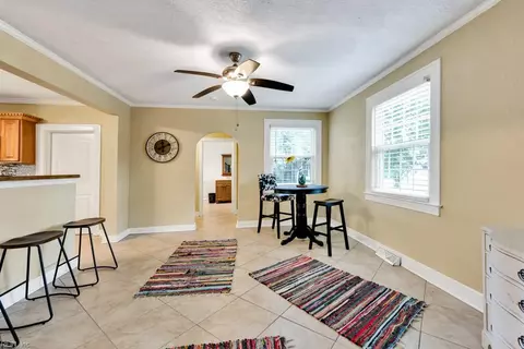 507 Bellwood Rd, Newport News, VA 23601
