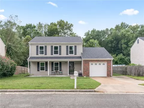 699 Trails Ln, Newport News, VA 23608