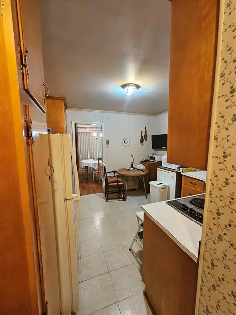Kitchen - 502 Ironbound Rd, Williamsburg, VA 23188 photo 2 of 2