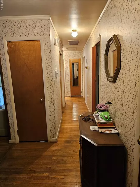 Entry Way - 502 Ironbound Rd, Williamsburg, VA 23188 photo 1 of 1