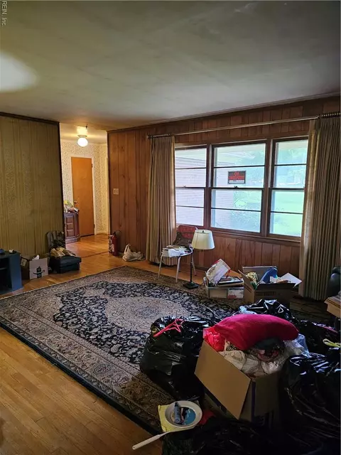 Living - 502 Ironbound Rd, Williamsburg, VA 23188 photo 1 of 1