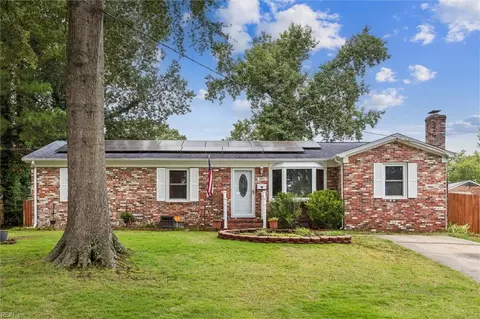 885 Clemson Dr, Newport News, VA 23608