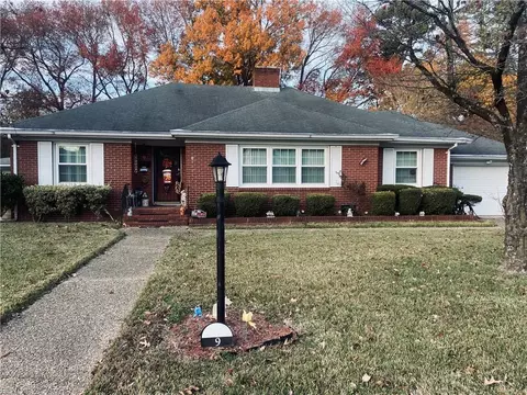 9 Omera Pl, Hampton, VA 23666