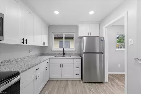 1122 West Ave, Hampton, VA 23669 photo 7
