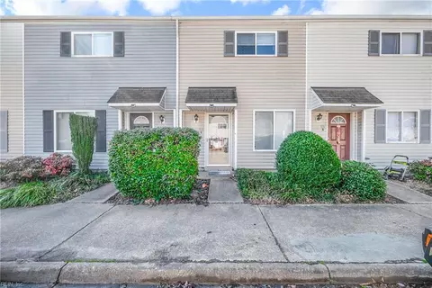 151 Delmar Ln #G, Newport News, VA 23602