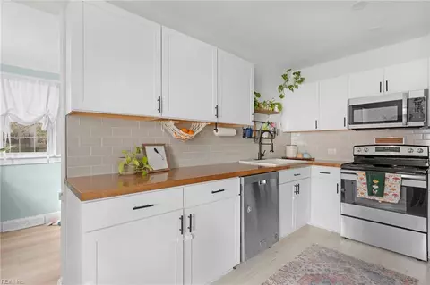 2315 Early St, Norfolk, VA 23513