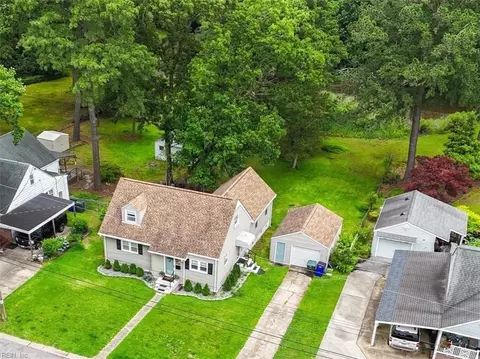 8240 Fernwood Dr, Norfolk, VA 23518