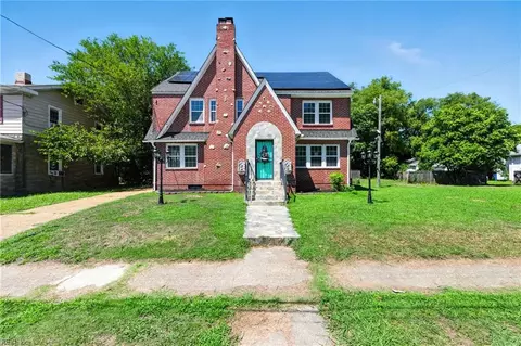 819 Hampton Ave, Newport News, VA 23607