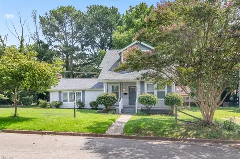 4311 County St, Portsmouth, VA 23707