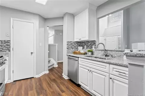 14 Bluesage Path, Hampton, VA 23663 photo 12