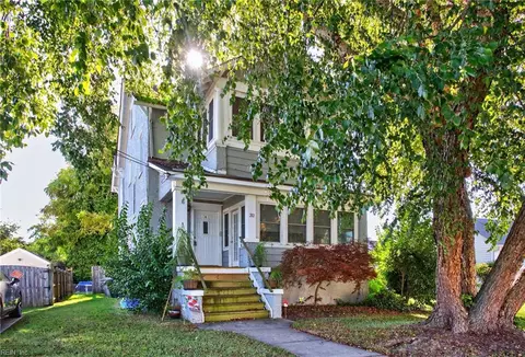 32 Manteo Ave, Hampton, VA 23661