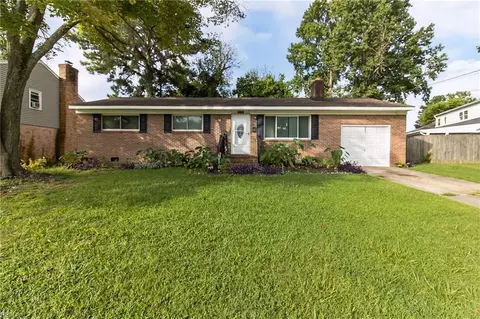 710 Mayland Dr, Newport News, VA 23601