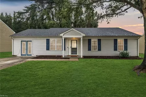 2817 Camelot Blvd, Chesapeake, VA 23323