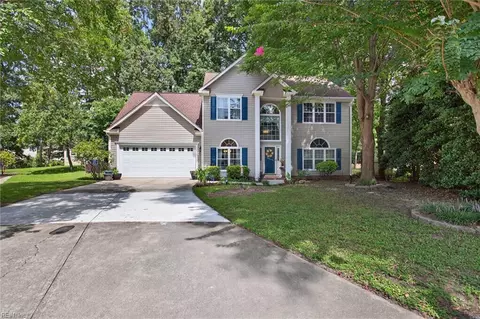 6410 Pelican Cres N, Suffolk, VA 23435