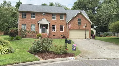 500 Piping Rock Dr, Chesapeake, VA 23322