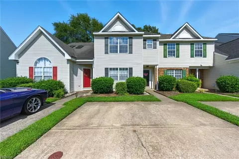 3318 Clover Meadows Dr, Chesapeake, VA 23321