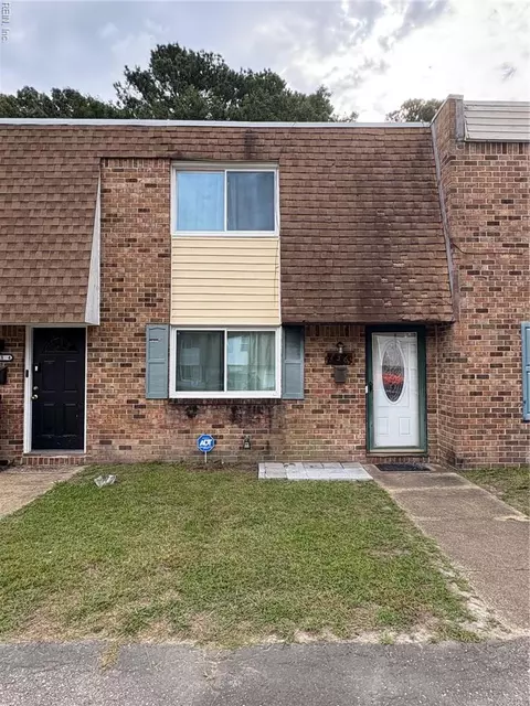 736 Arthur Ave, Virginia Beach, VA 23452