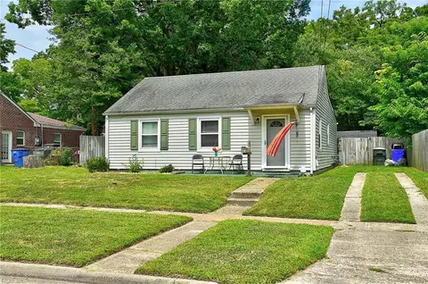 504 Stockton Rd, Norfolk, VA 23505