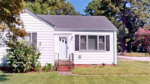 5612 W Norfolk Rd, Portsmouth, VA 23703