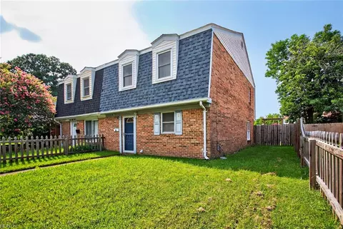 5800 W Hastings Ct, Virginia Beach, VA 23462