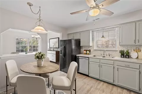 1880 Gershwin Dr, Virginia Beach, VA 23454