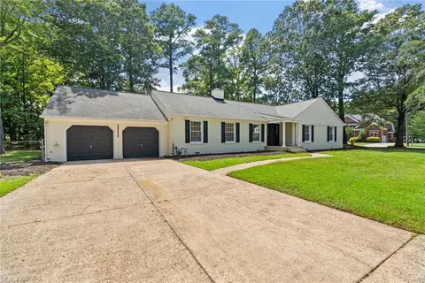 2509 General Forrest Cir, Virginia Beach, VA 23454