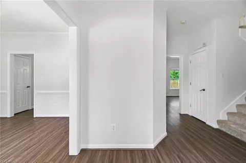 Entry Way - 275 Jonathans Way, Suffolk, VA 23434 photo 1 of 4