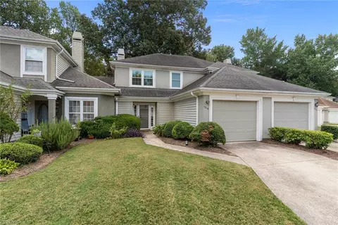 1219 Crooked Stick Xing, Chesapeake, VA 23320