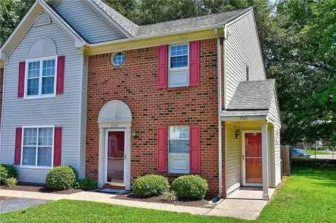 3501 Sugar Rn Run, Chesapeake, VA 23321
