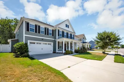 Exterior - 32 E Berkley Dr, Hampton, VA 23663 photo 8 of 8