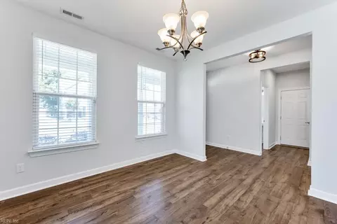 Entry Way - 32 E Berkley Dr, Hampton, VA 23663 photo 2 of 7