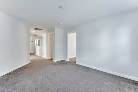 Entry Way - 32 E Berkley Dr, Hampton, VA 23663 photo 7 of 7